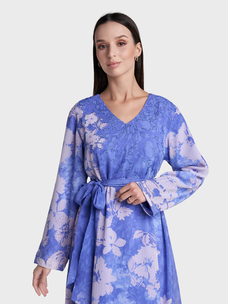 Timeless Elegance, Modern Modesty