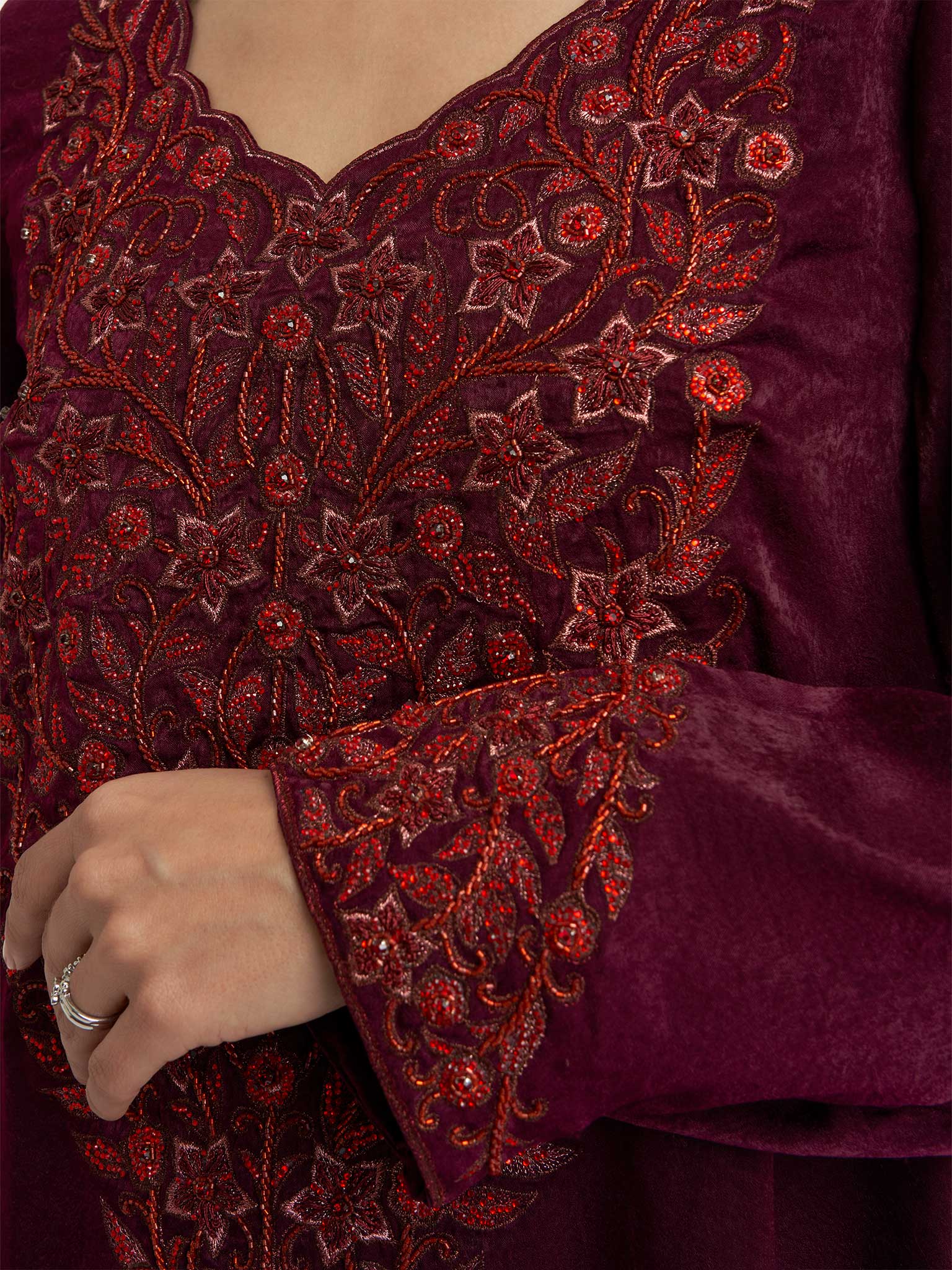 A-Line Jalabiya with Embroidery at Yoke (VG1966) - Image 5