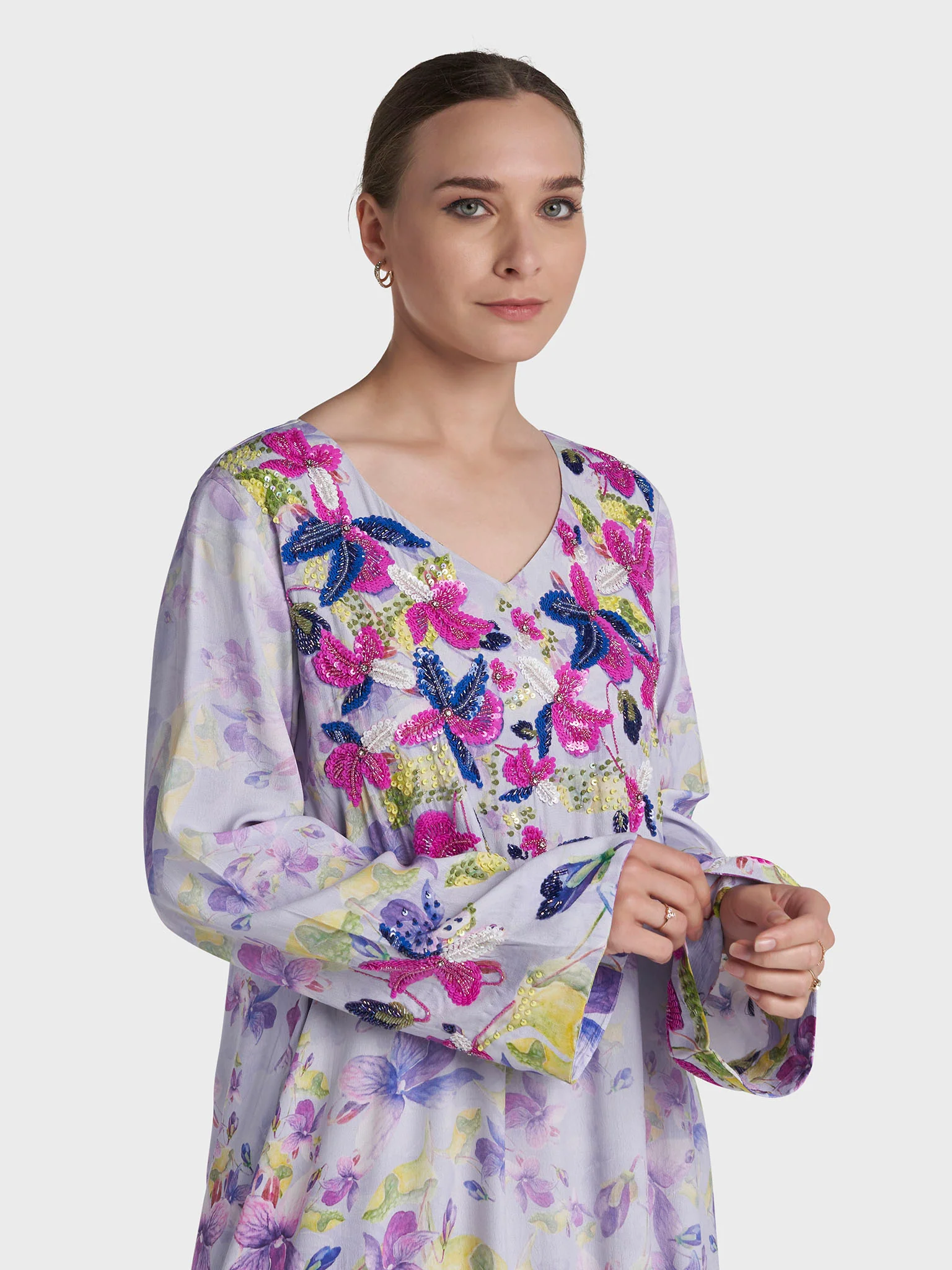 Lilac Colour Hand Work Viscose Crepe Floral Printed Jalabiya (VDK400)