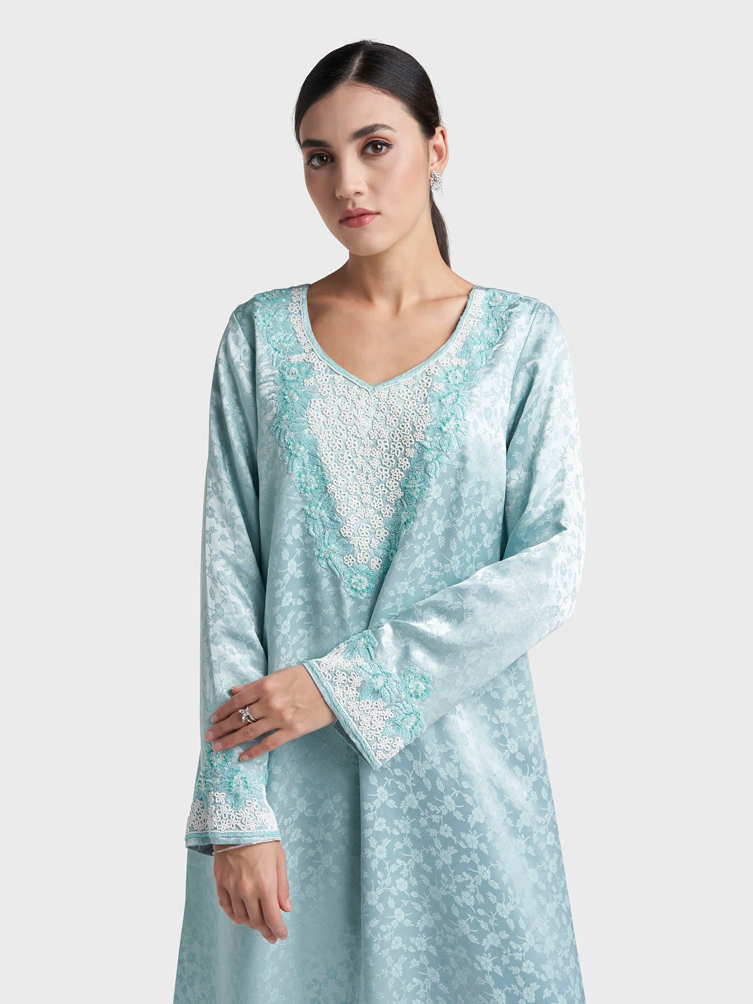 Jacquard Floral Self Print Jalabiya with Beadwork (VG3191)
