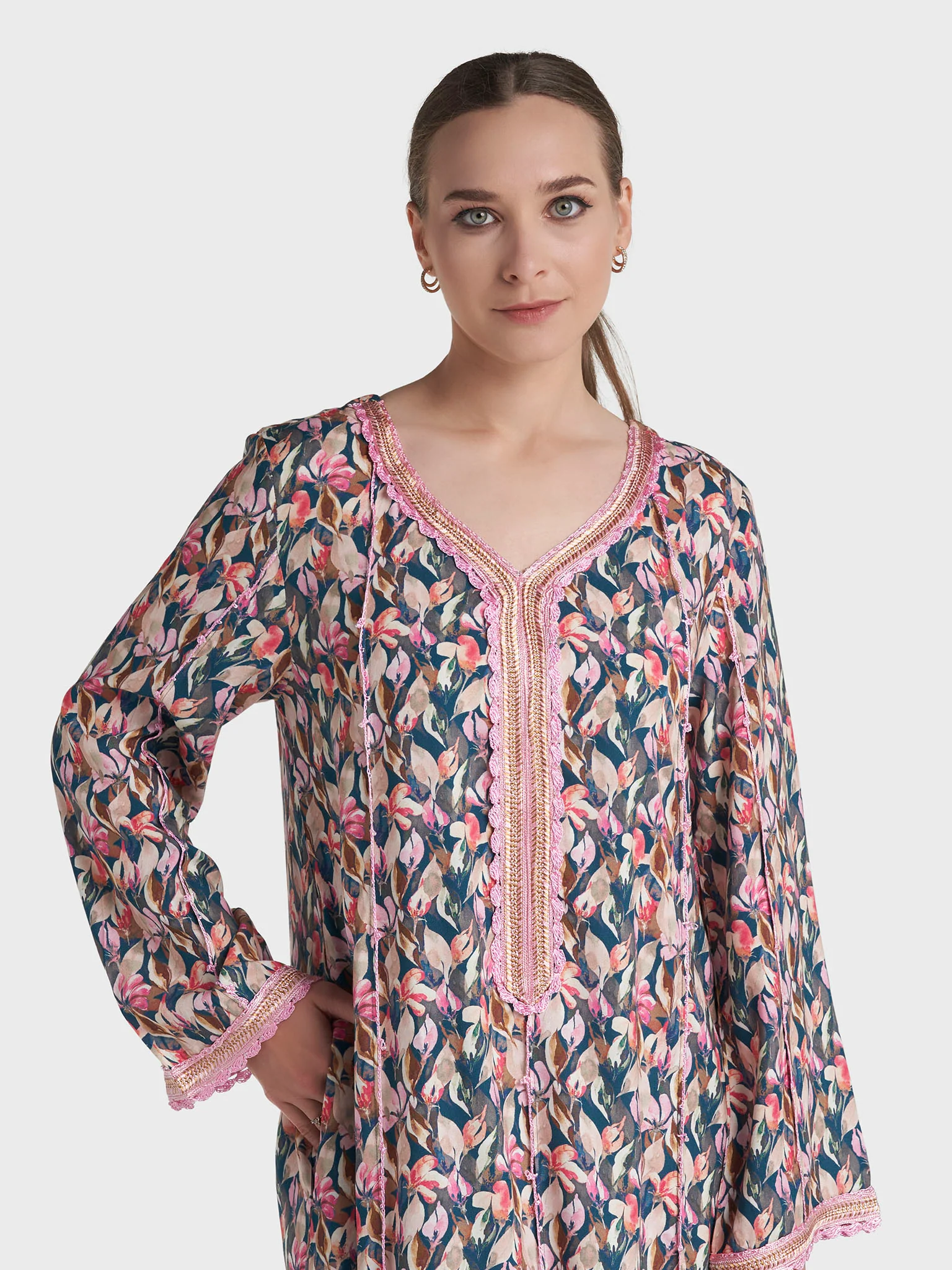 Multi Colour Lace Work Rayon Leaf Printed Jalabiya (VG3317)