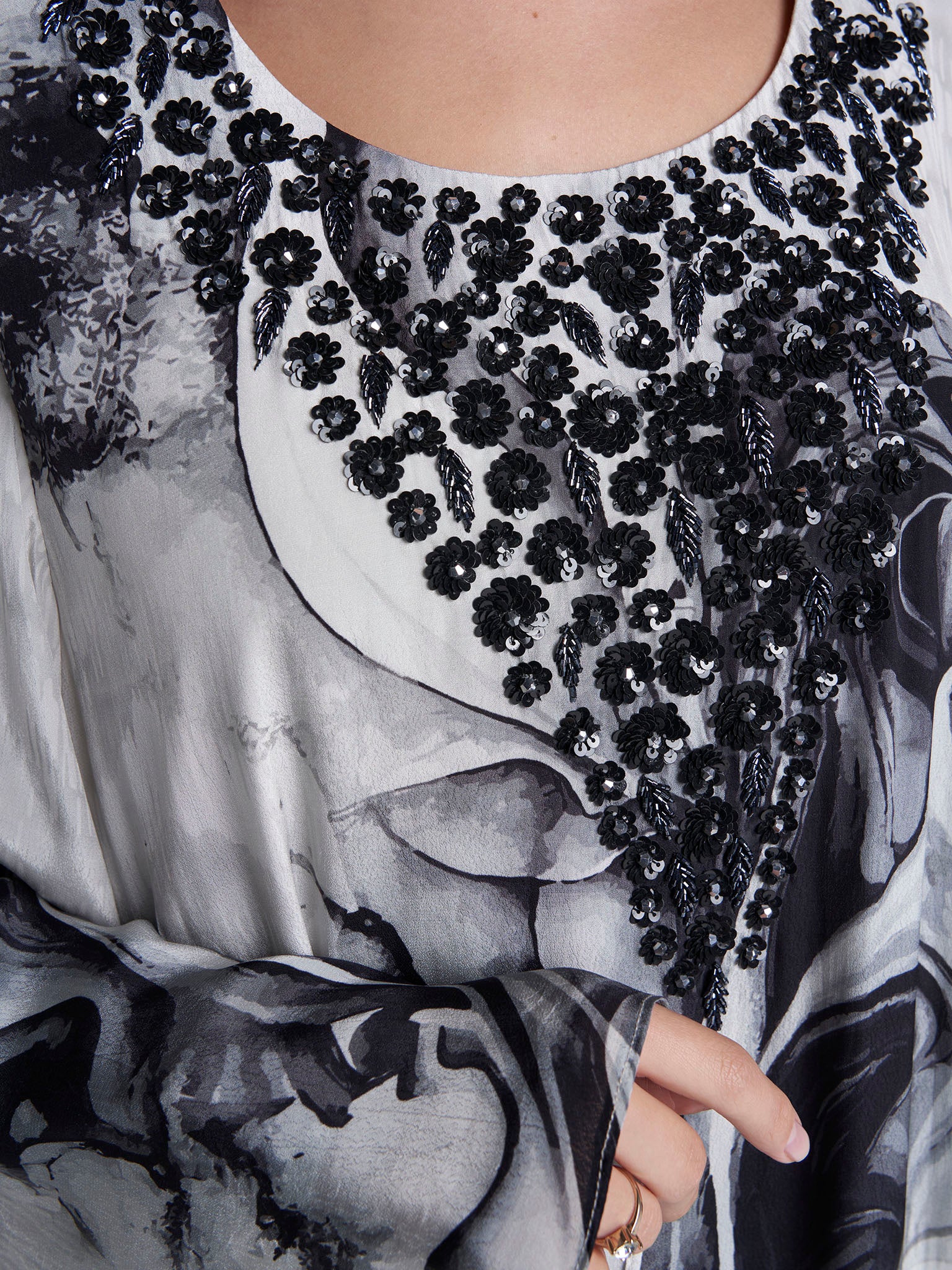 Black Colour Hand Work Viscose Crepe Abstract Printed Jalabiya (VW457) - Image 5