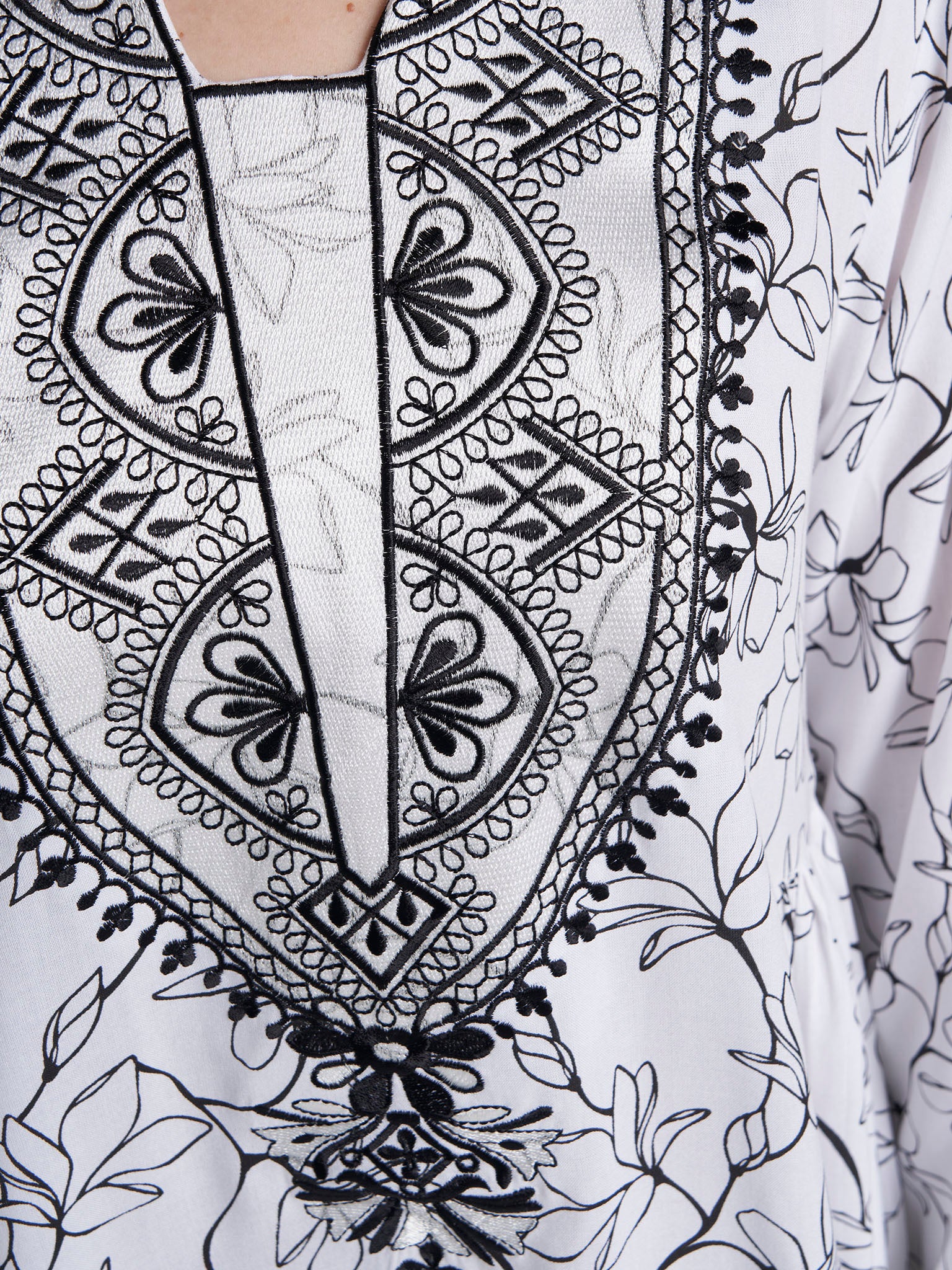White Colour Machine Embroidery Rayon Floral Printed Jalabiya (VW503) - Image 5