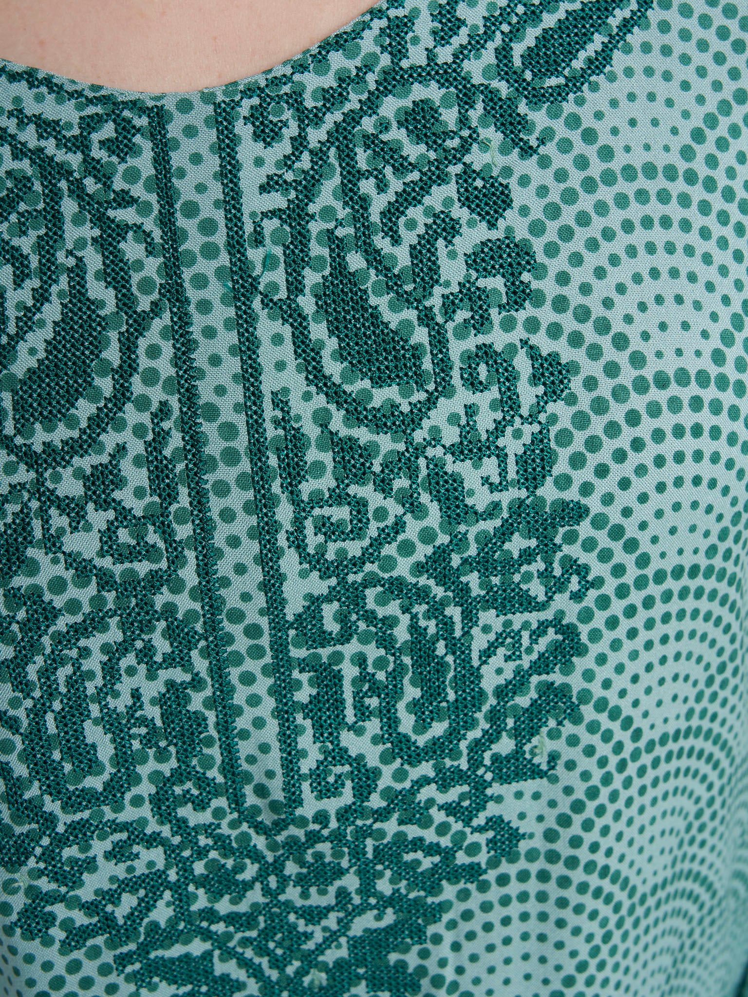 Dusty Green Colour Cross Stitched Rayon Abstract Printed Jalabiya (VG3120) - Image 5