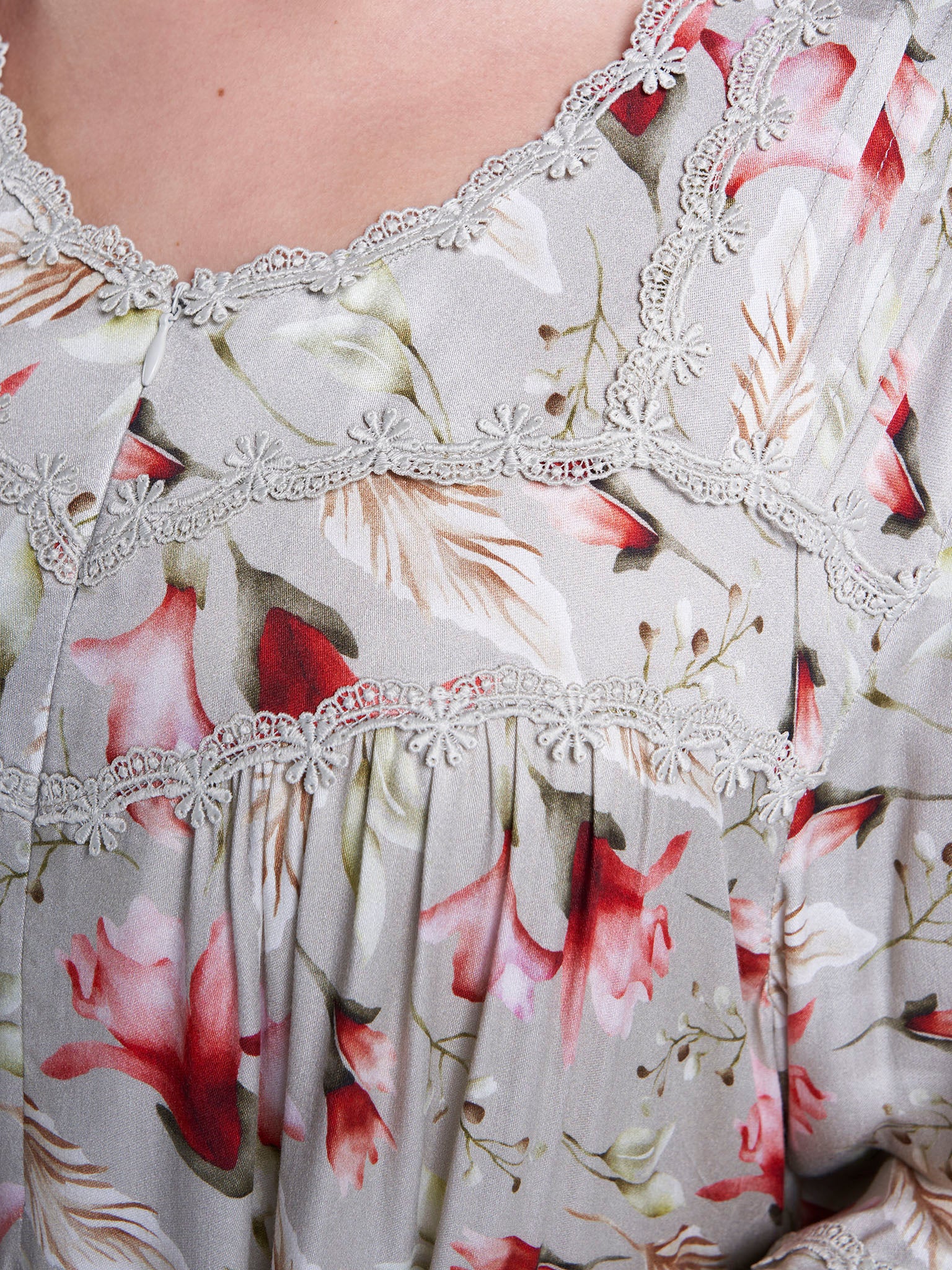 French Oak Floral Print Long Nightwear Dress (CNH428) - Image 5