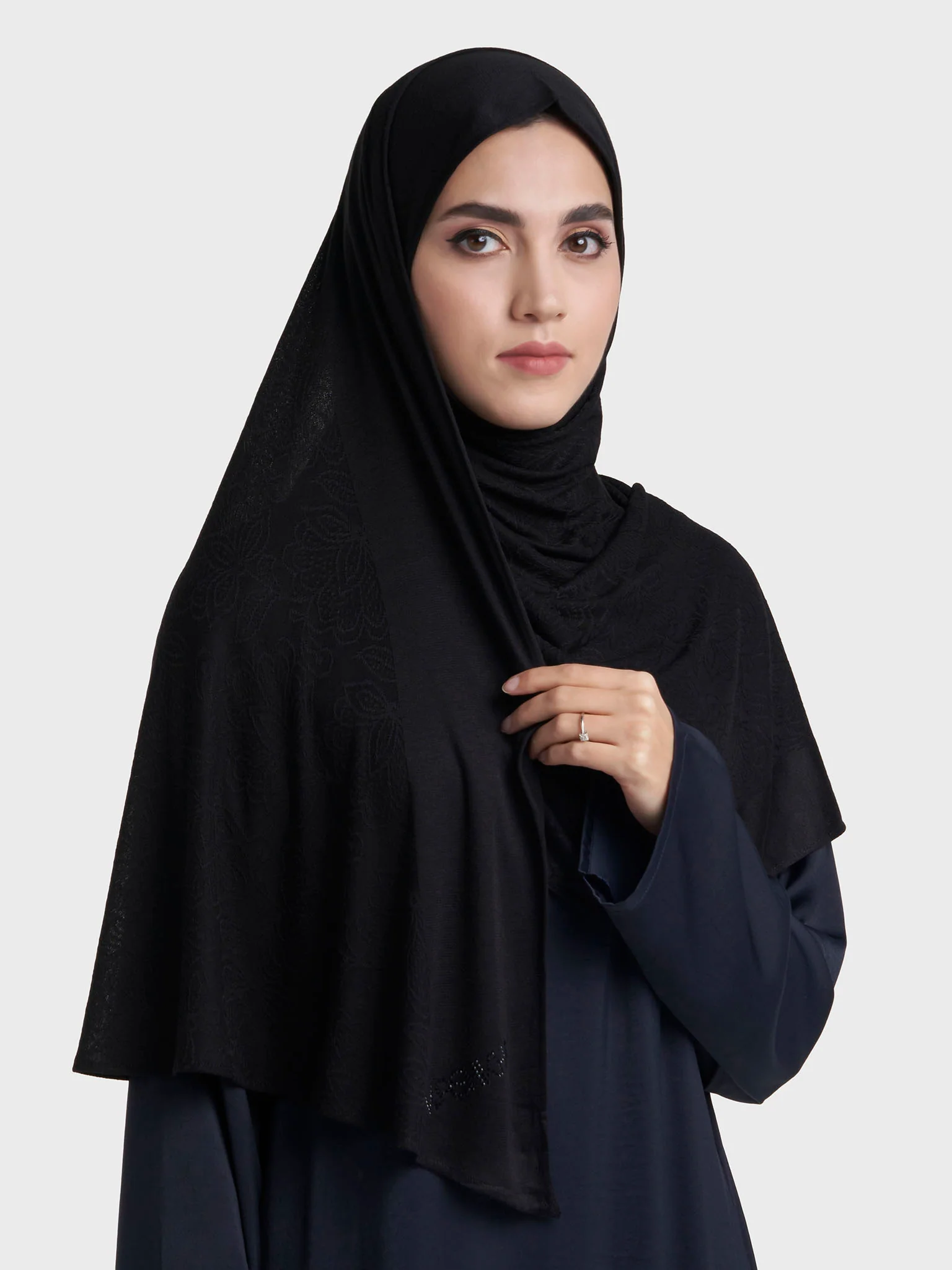 Veins Jacquard Self Print Ready to Wear Jersey Hijab (SRKP22131L) - Image 21