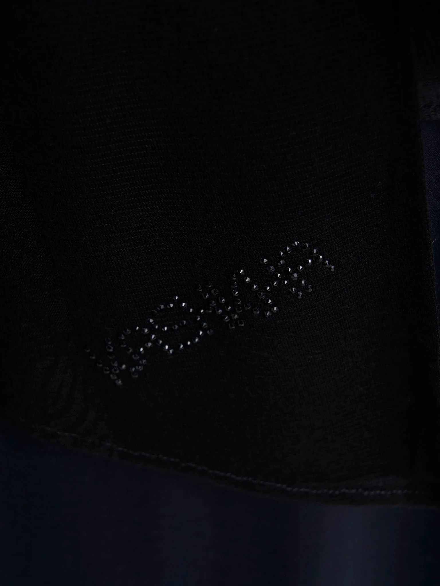 Veins Jacquard Self Print Ready to Wear Jersey Hijab (SRKP22131L) - Image 22