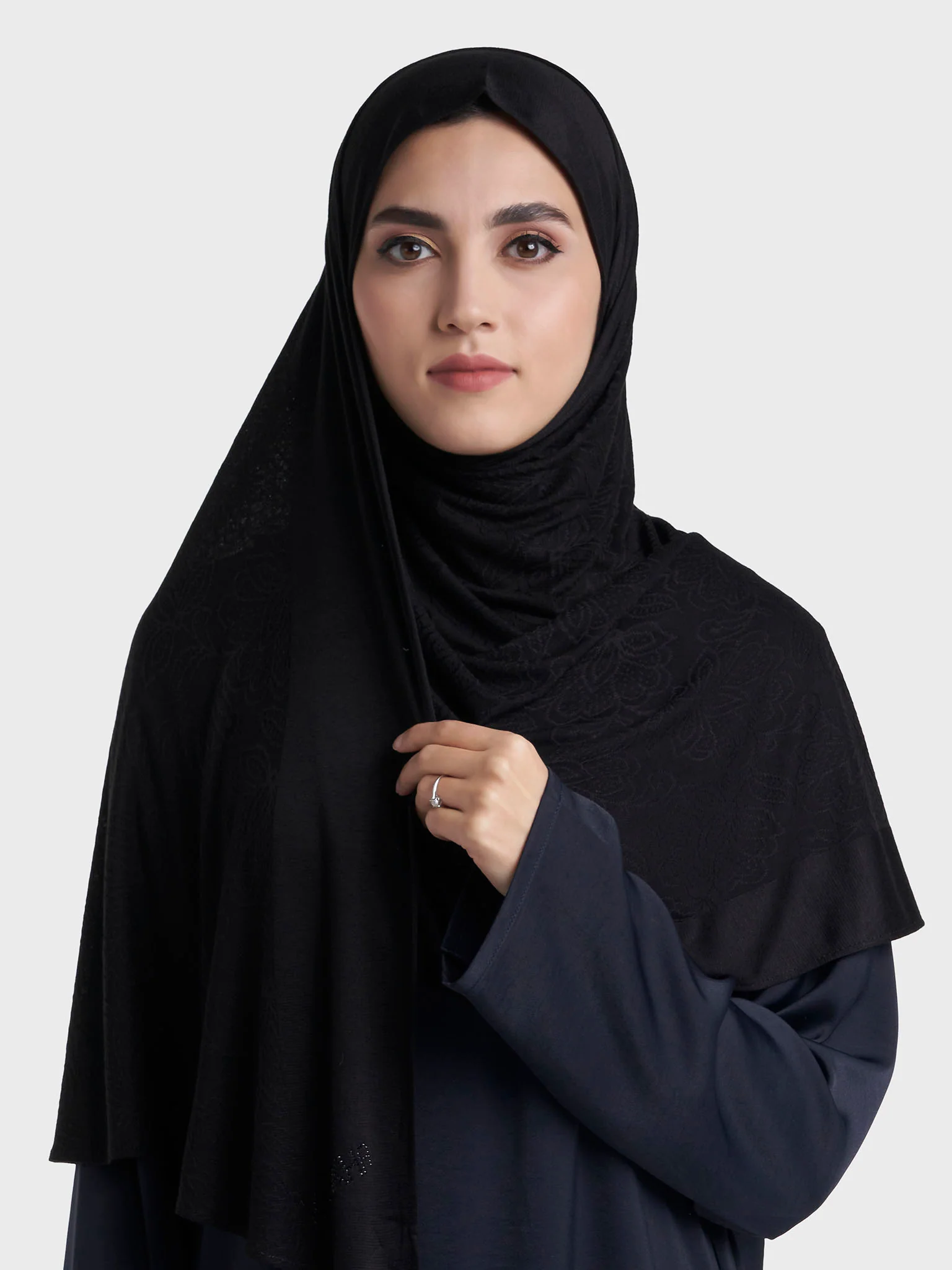 Veins Jacquard Self Print Ready to Wear Jersey Hijab (SRKP22131L) - Image 7
