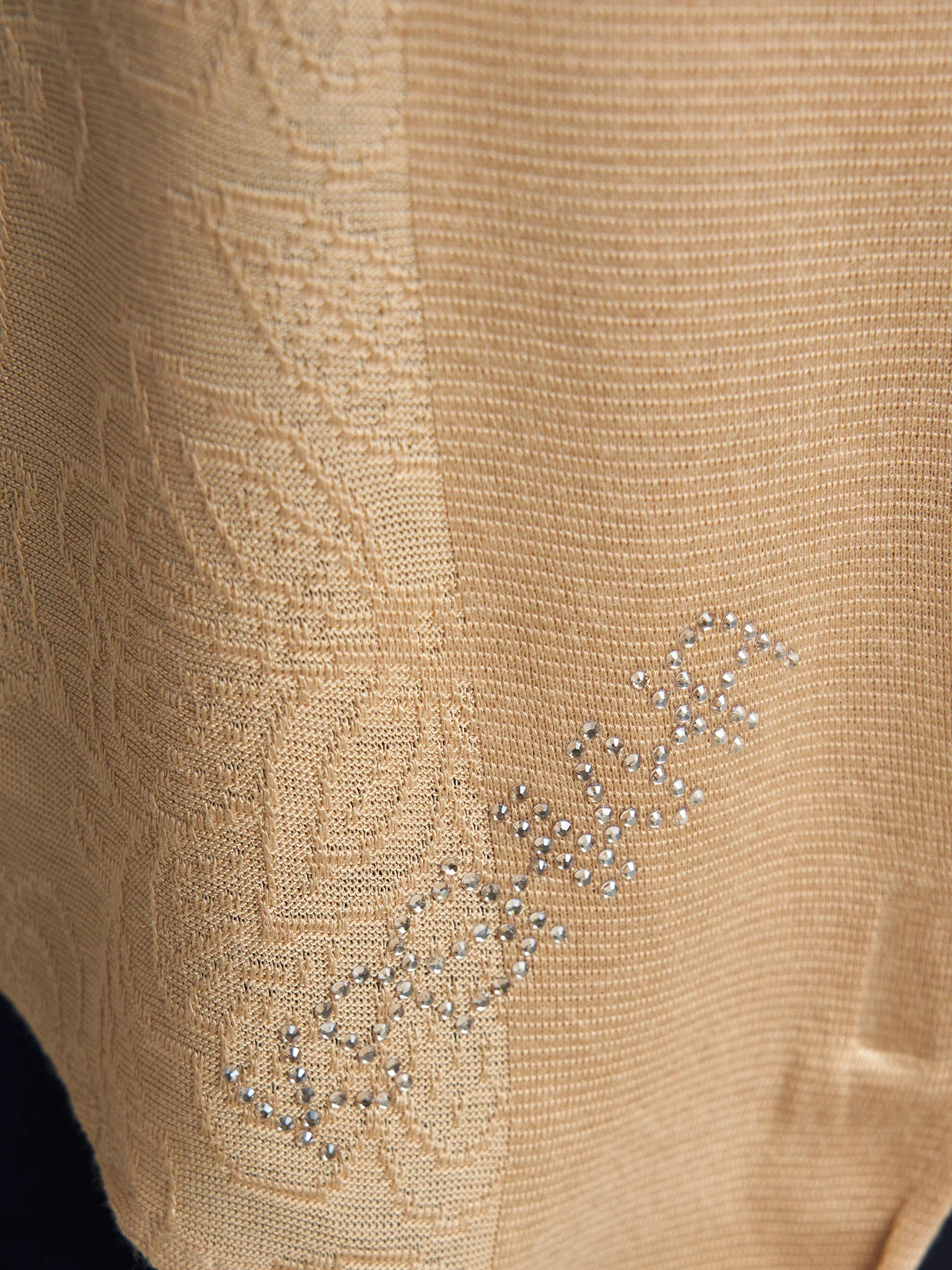 Floral Jacquard Self Print Ready to Wear Jersey Hijab (SRKP22132L) - Image 13