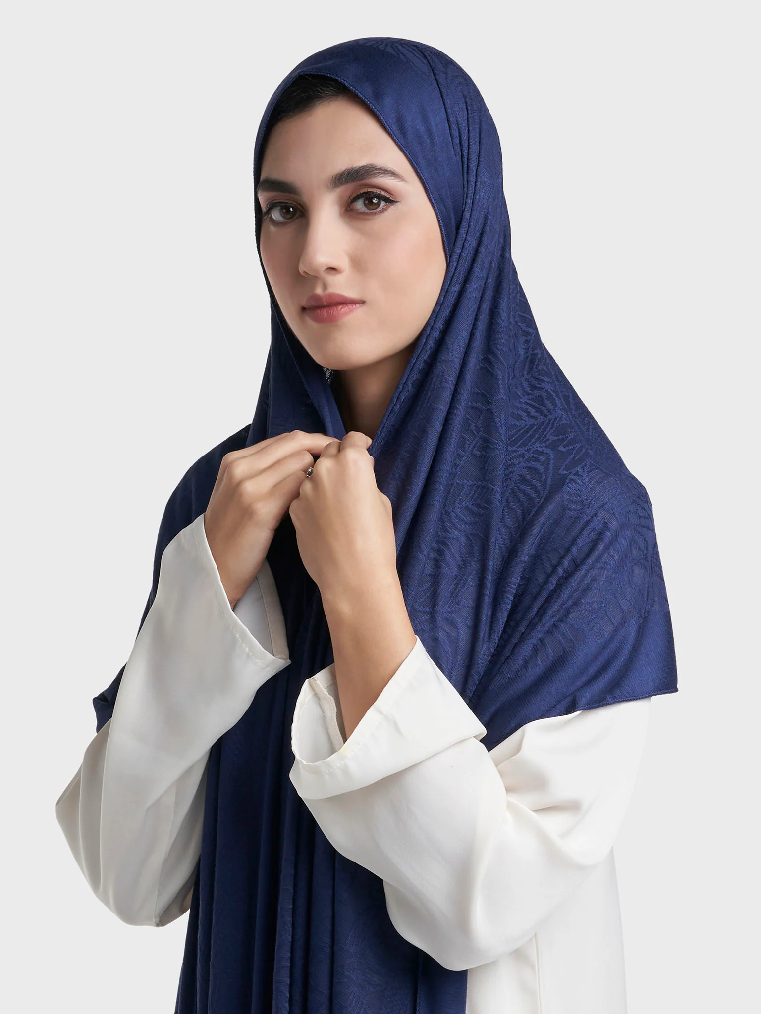 Floral Jacquard Self Print Jersey Hijab (SRKP22128L) - Image 4
