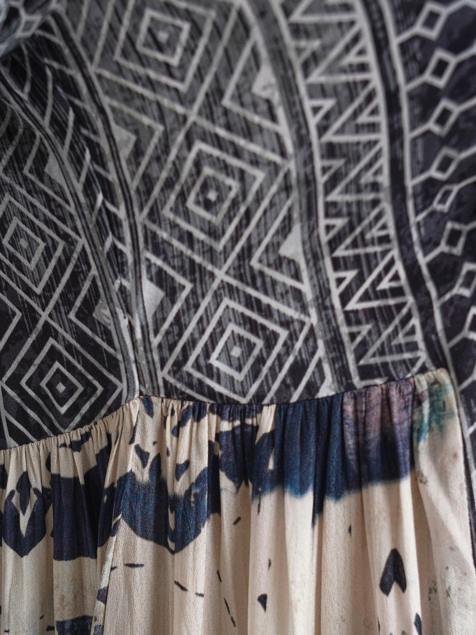 Black Geometric Print Viscose Jalabiya with Beadwork (VDE383) - Image 6