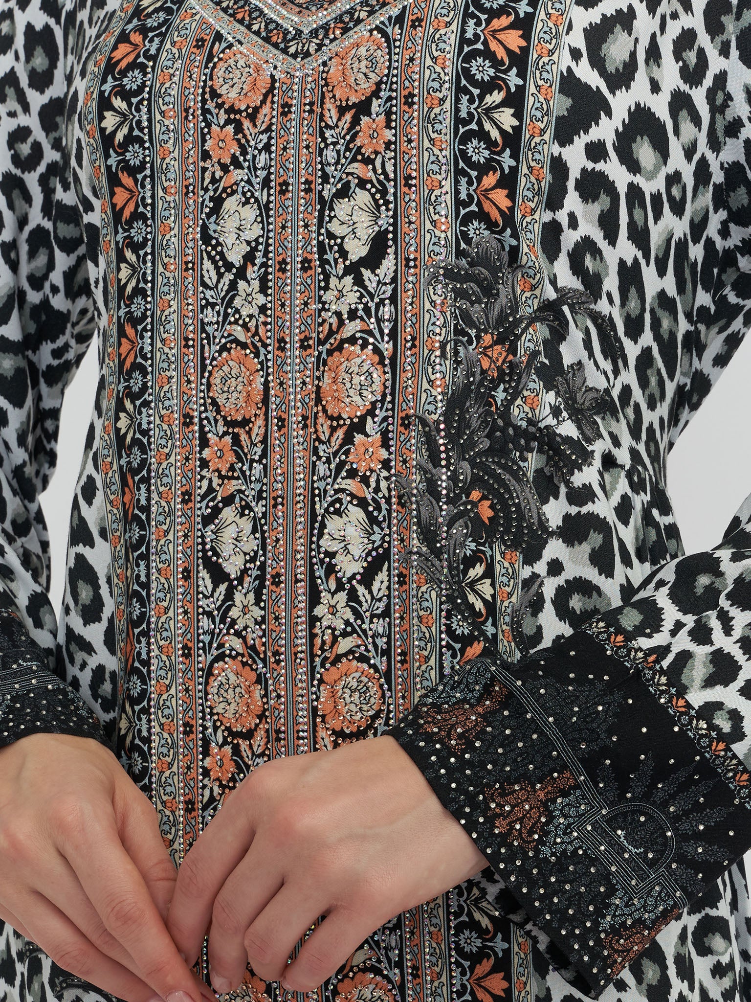 Black Leopard Print Rayon Jalabiya with Stone Work (VDE267) - Image 5