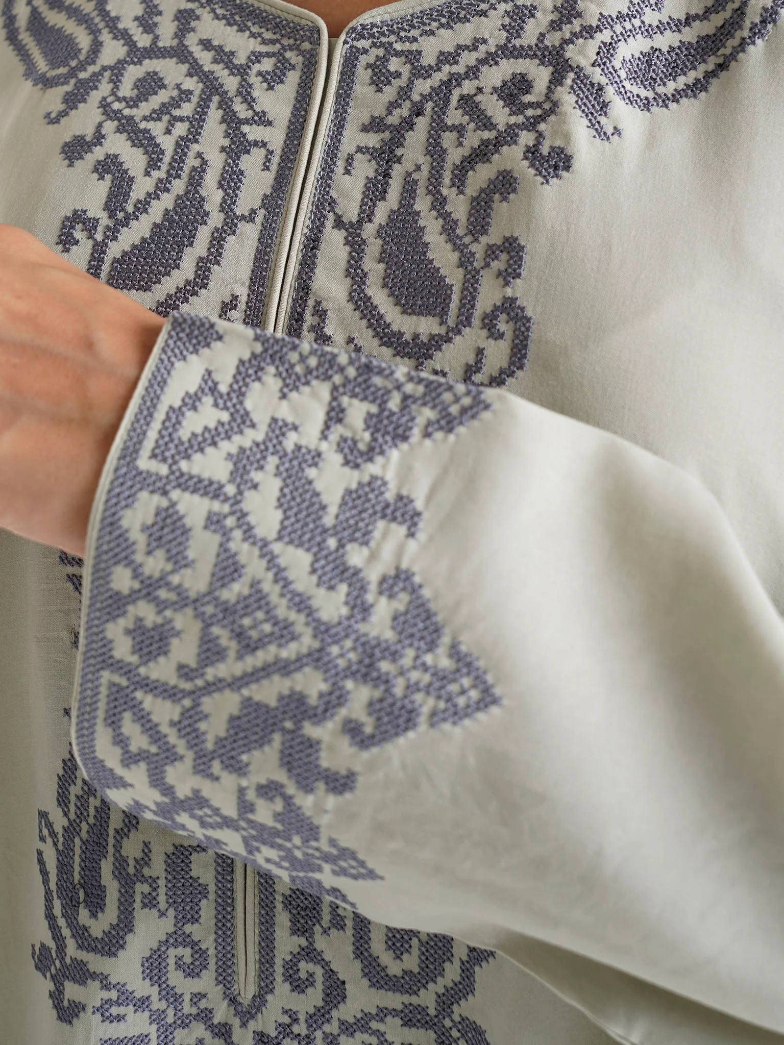 Sage Green Solid Viscose Machine Embroidered Jalabiya (VG2867) - Image 6
