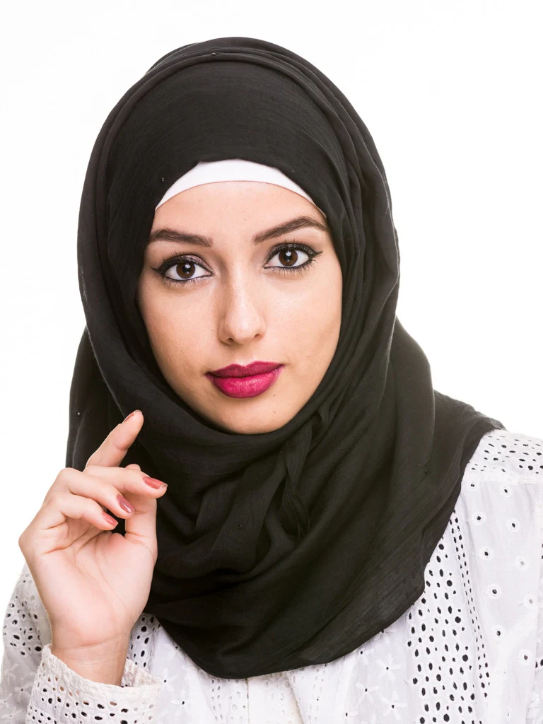Voile Cotton Diamante Hijab - Image 4