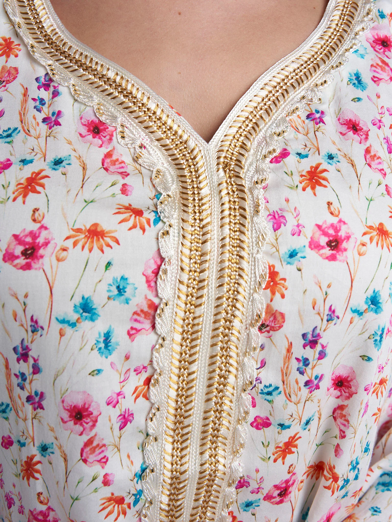 Off White Colour Lace Work Cotton Satin Floral Printed Jalabiya (VSG367) - Image 5