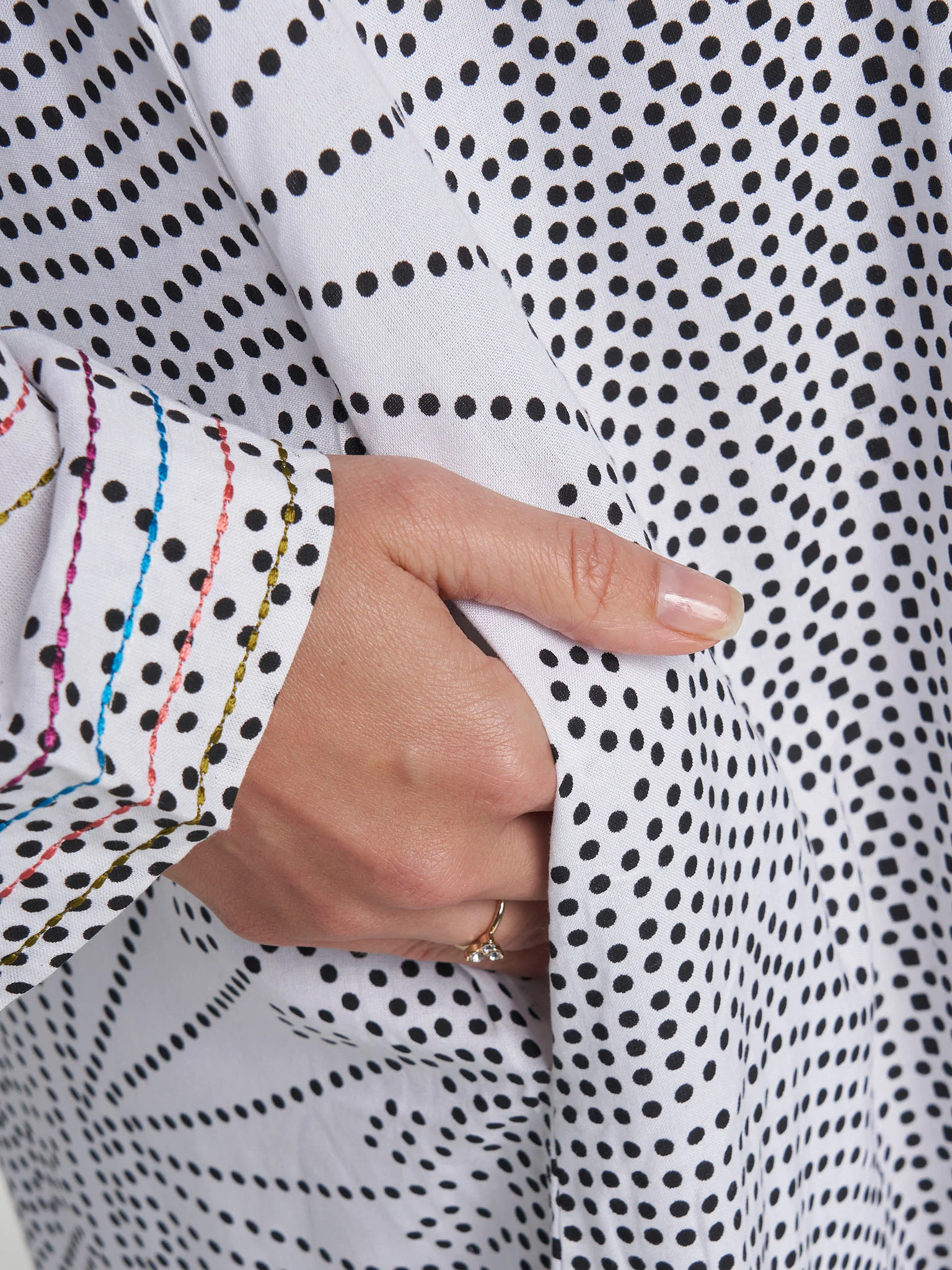 White Colour Hand Work Rayon Geometric Printed Jalabiya (VW511) - Image 6