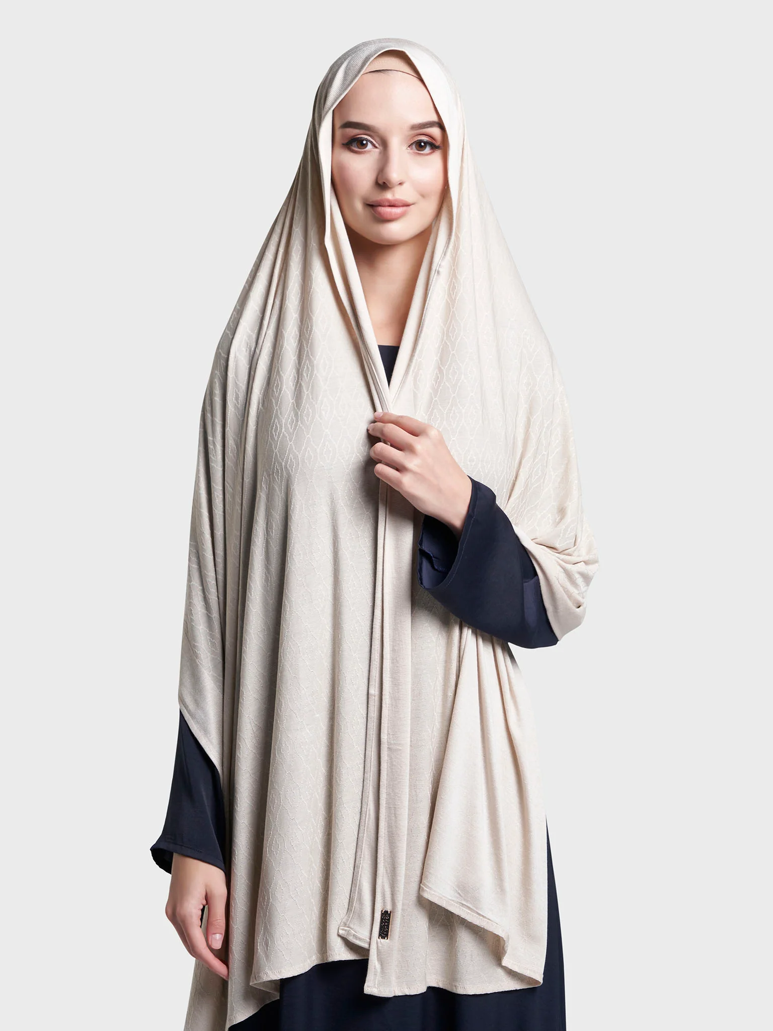 Solid Self Design Geo Pattern Jacquard Print Hijab (KP18209L) - Image 3